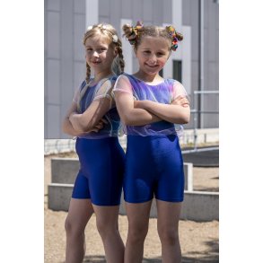 Sivas med tyl i regnbue farvet